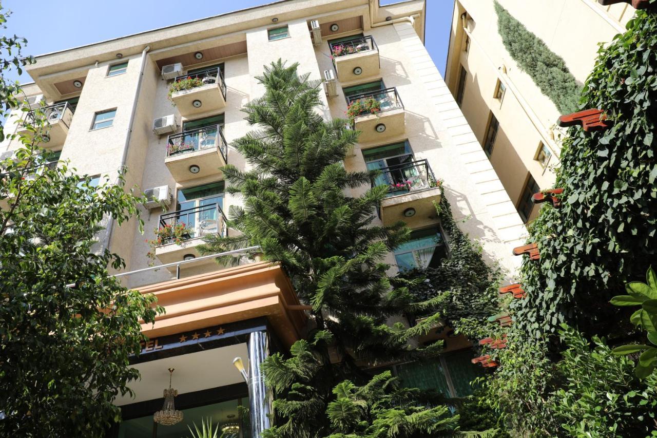 Jacaranda Hotel, Bahir Dar Exterior photo