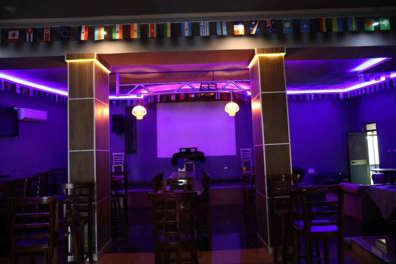 Jacaranda Hotel, Bahir Dar Exterior photo