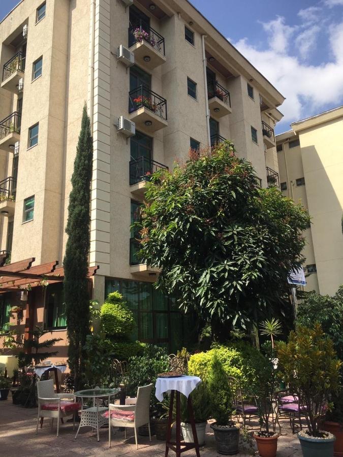 Jacaranda Hotel, Bahir Dar Exterior photo