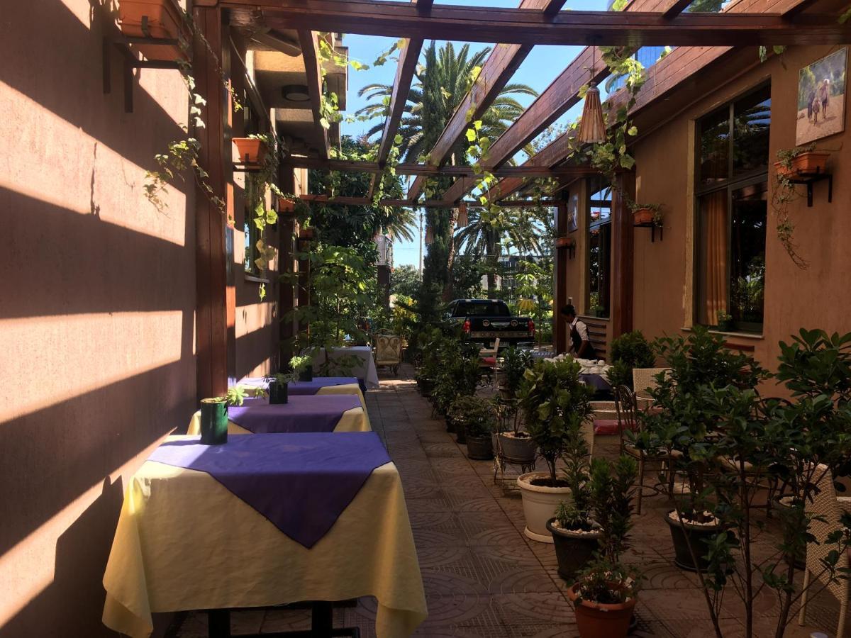 Jacaranda Hotel, Bahir Dar Exterior photo